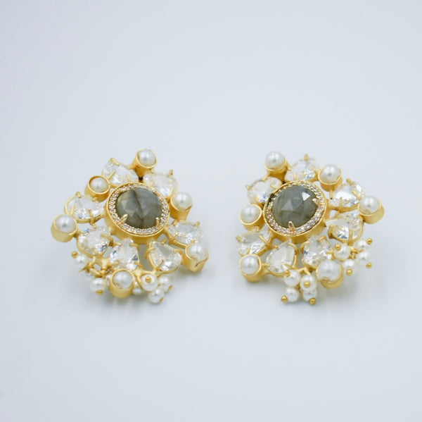 Heer Heritage Studs